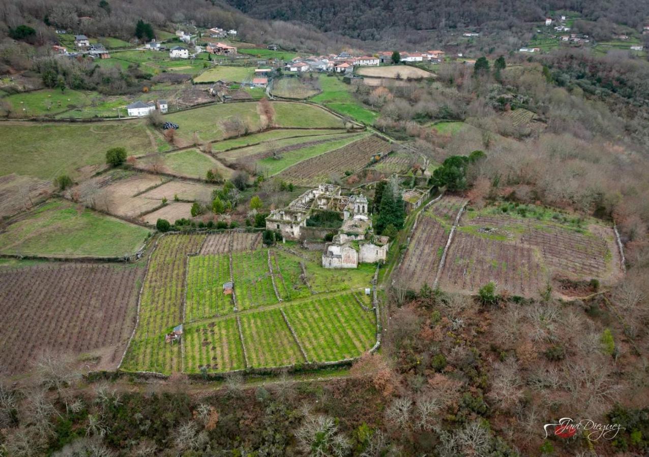 Fogar Rivoira Sacrata Castro Caldelas Exterior photo